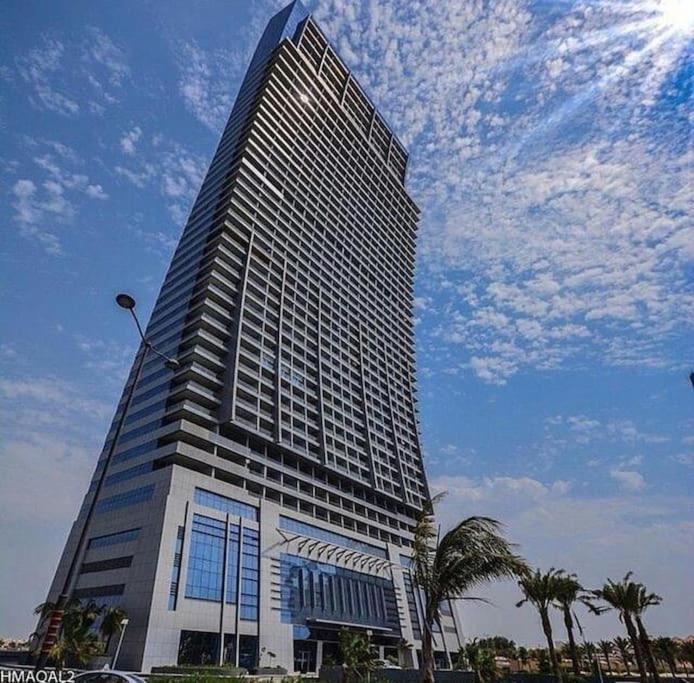 Damac Tower شقة *