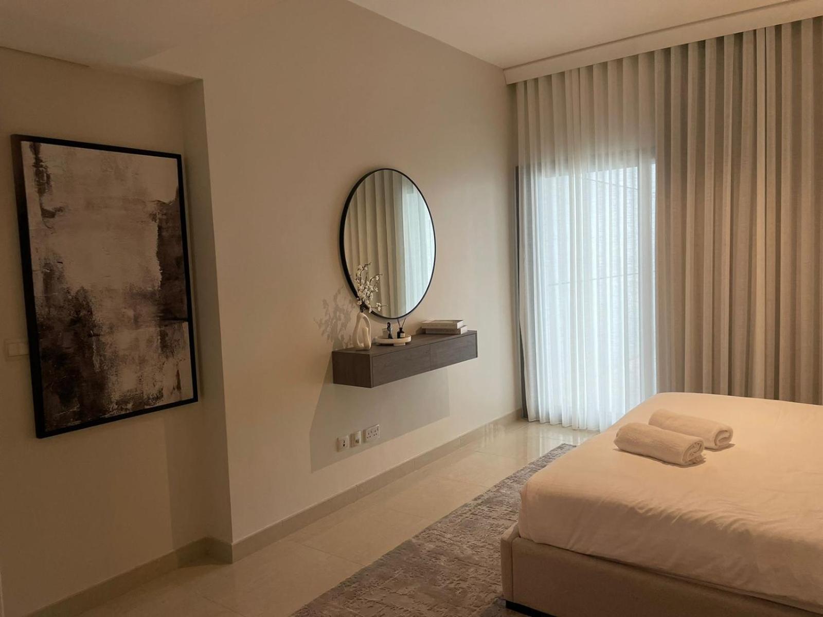 Apartment Damac Tower