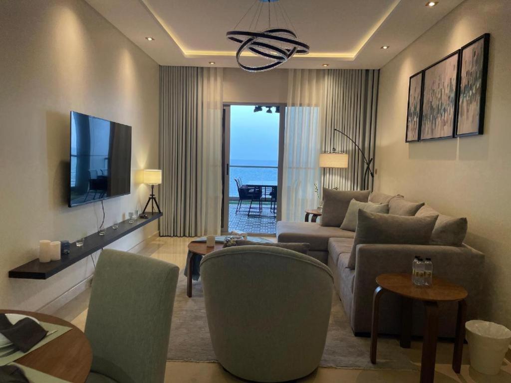 Apartment Damac Tower *